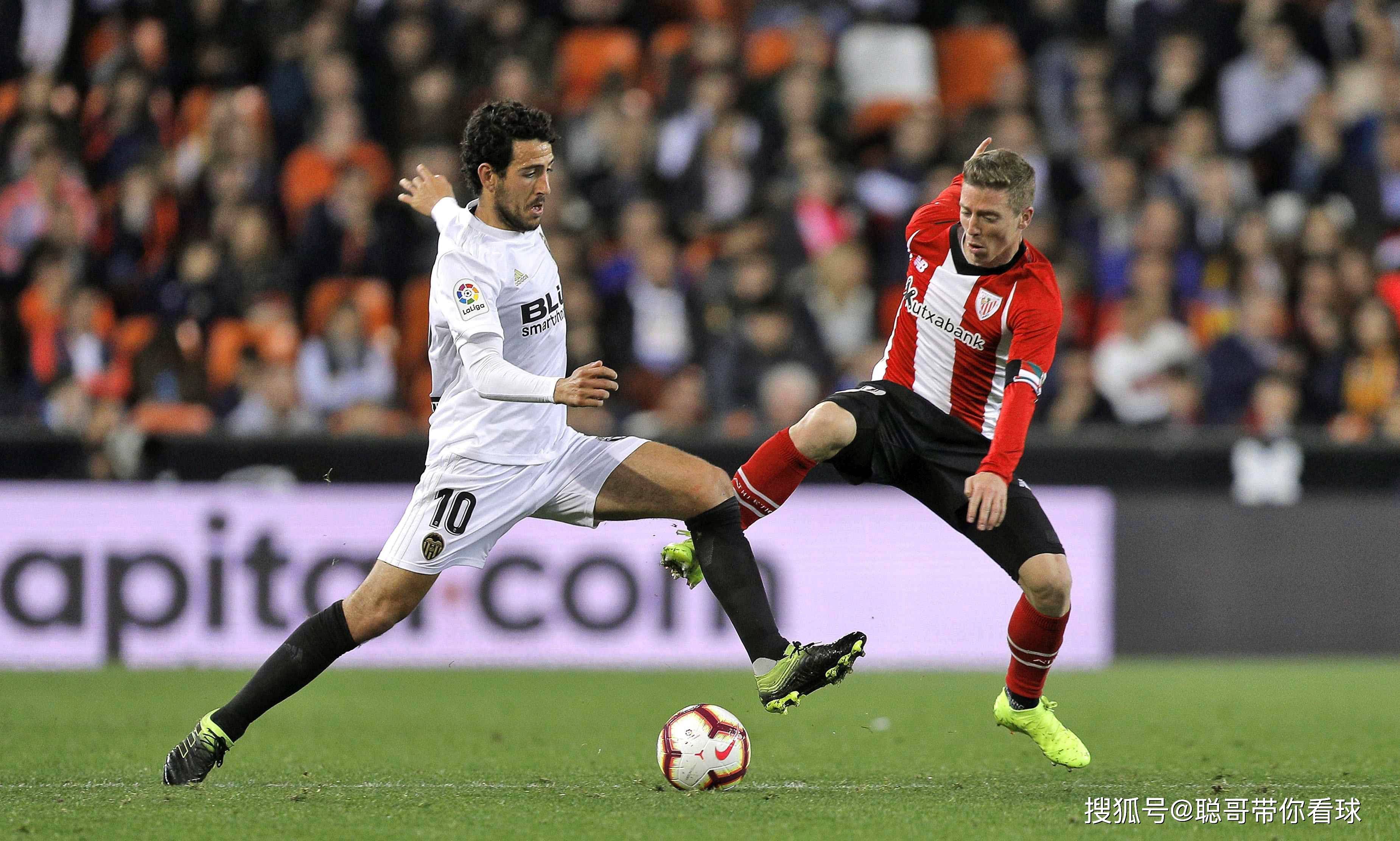 关于出色防守引发热议！，JackeyLove在曼联比赛中表现优异全场沸腾不已的信息