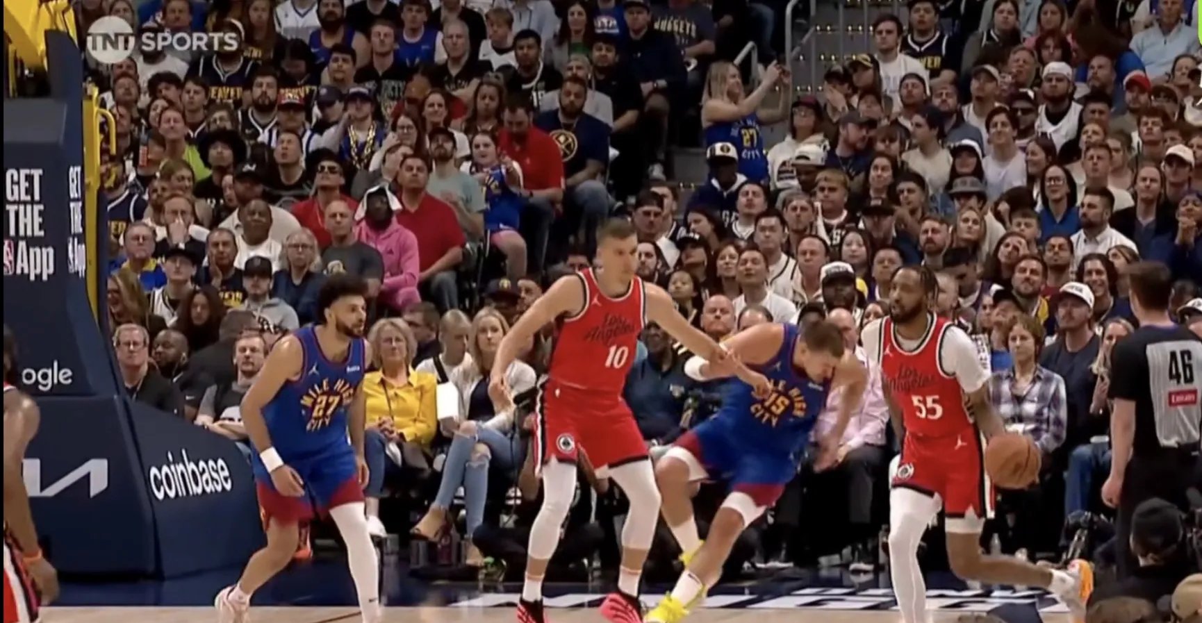 关于败北引发热议!,蒂姆在掘金比赛中锐不可当引发球迷热议的信息 关于败北引发热议!,蒂姆在掘金比赛中锐不可当引发球迷热议的信息